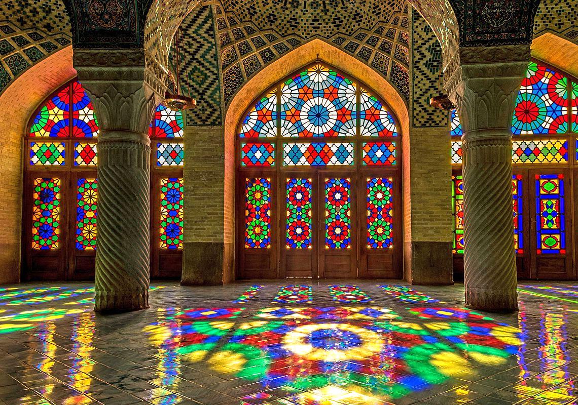 مسجد نصیرالملک-کماپرس