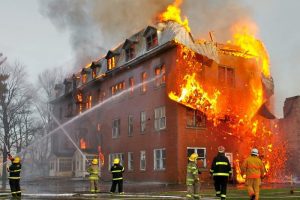 آتش سوزی در ساختمان-کاماپرس