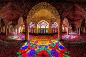 تور گردشگری یک روزه شیراز-کاماپرس
