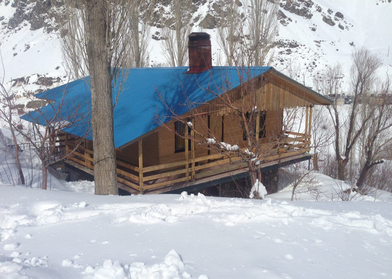 کلبه زمستانی در چالوس