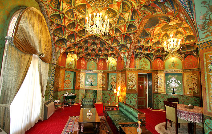3-هتل عباسی اصفهان