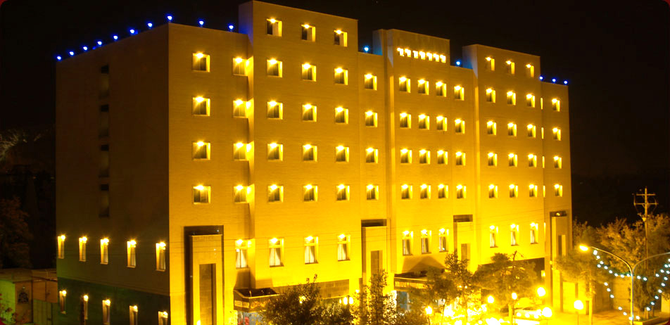 5-هتل پرسپولیس شیراز 