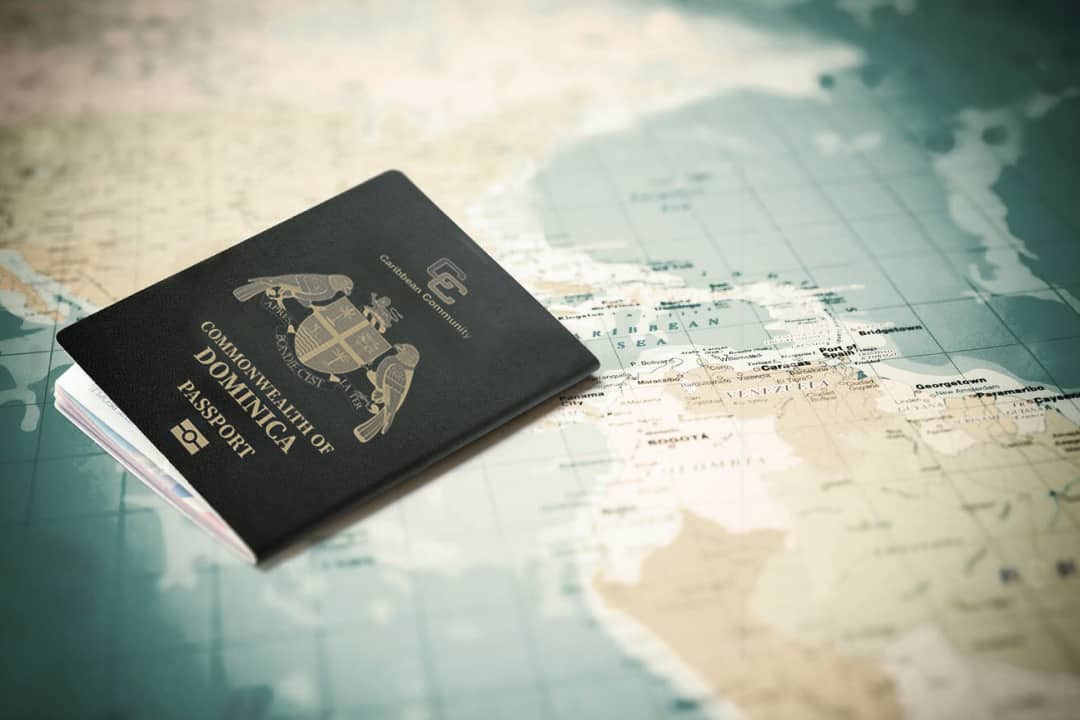 پاسپورت دومینیکا - کاماپرس