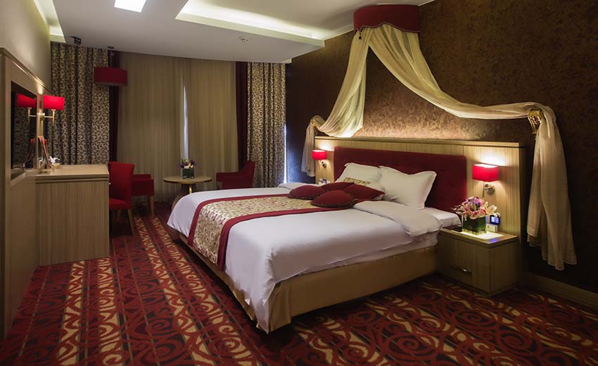 بهترین هتل 5 ستاره اصفهان از نظر کاربران اسنپ تریپ