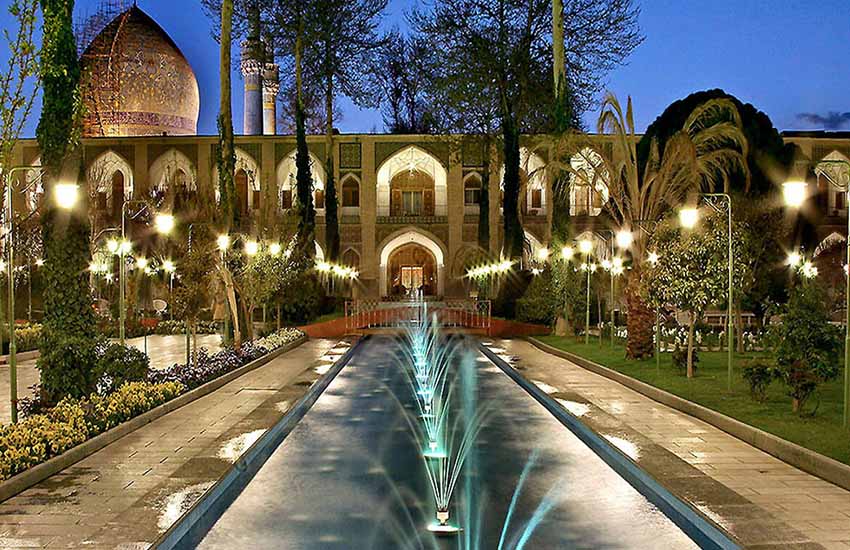 بهترین هتل 5 ستاره اصفهان از نظر کاربران فلایتیو