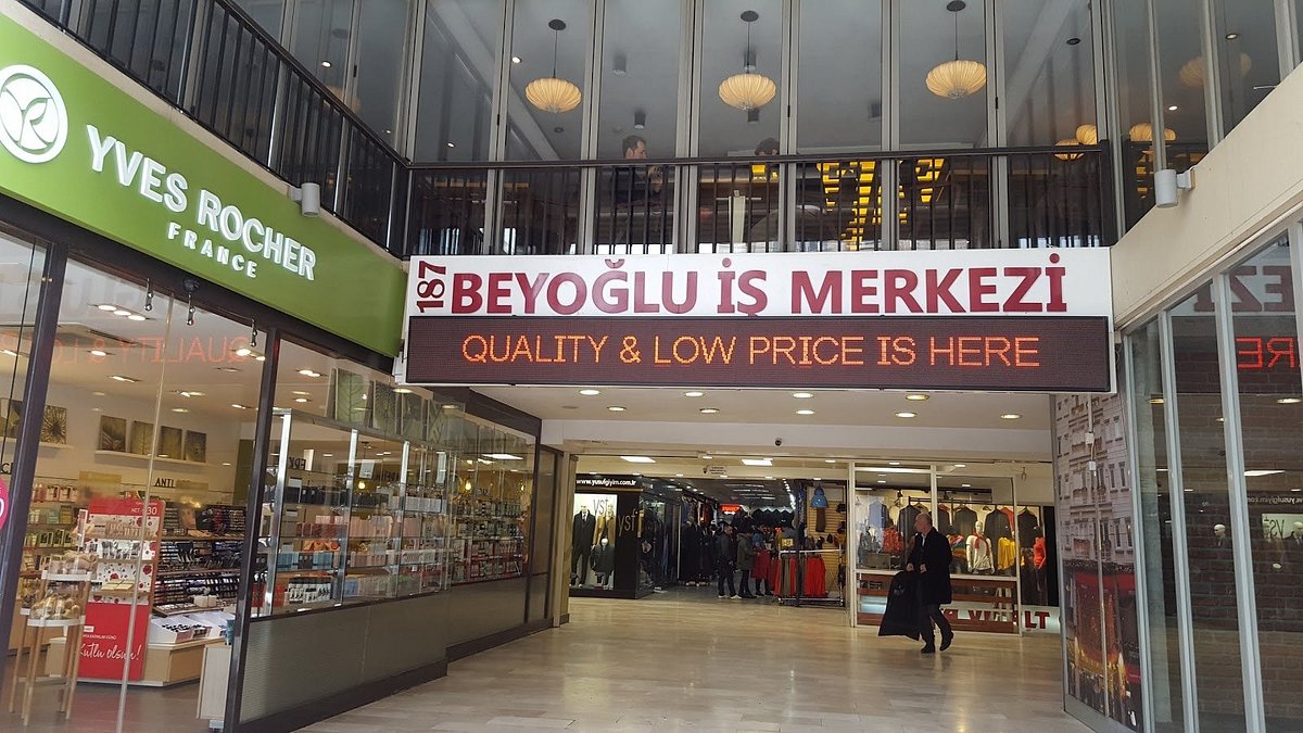 مرکز خرید بی اوغلو ایش استانبول